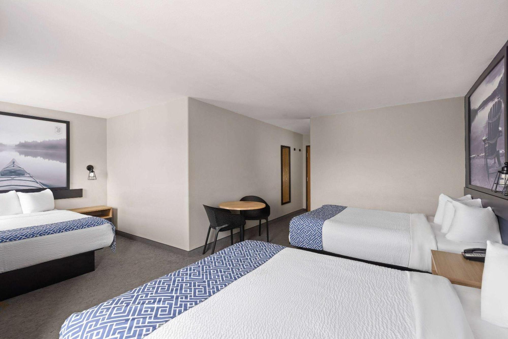 Super 8 By Wyndham St-Jerome Hotell Saint-Jerome Eksteriør bilde