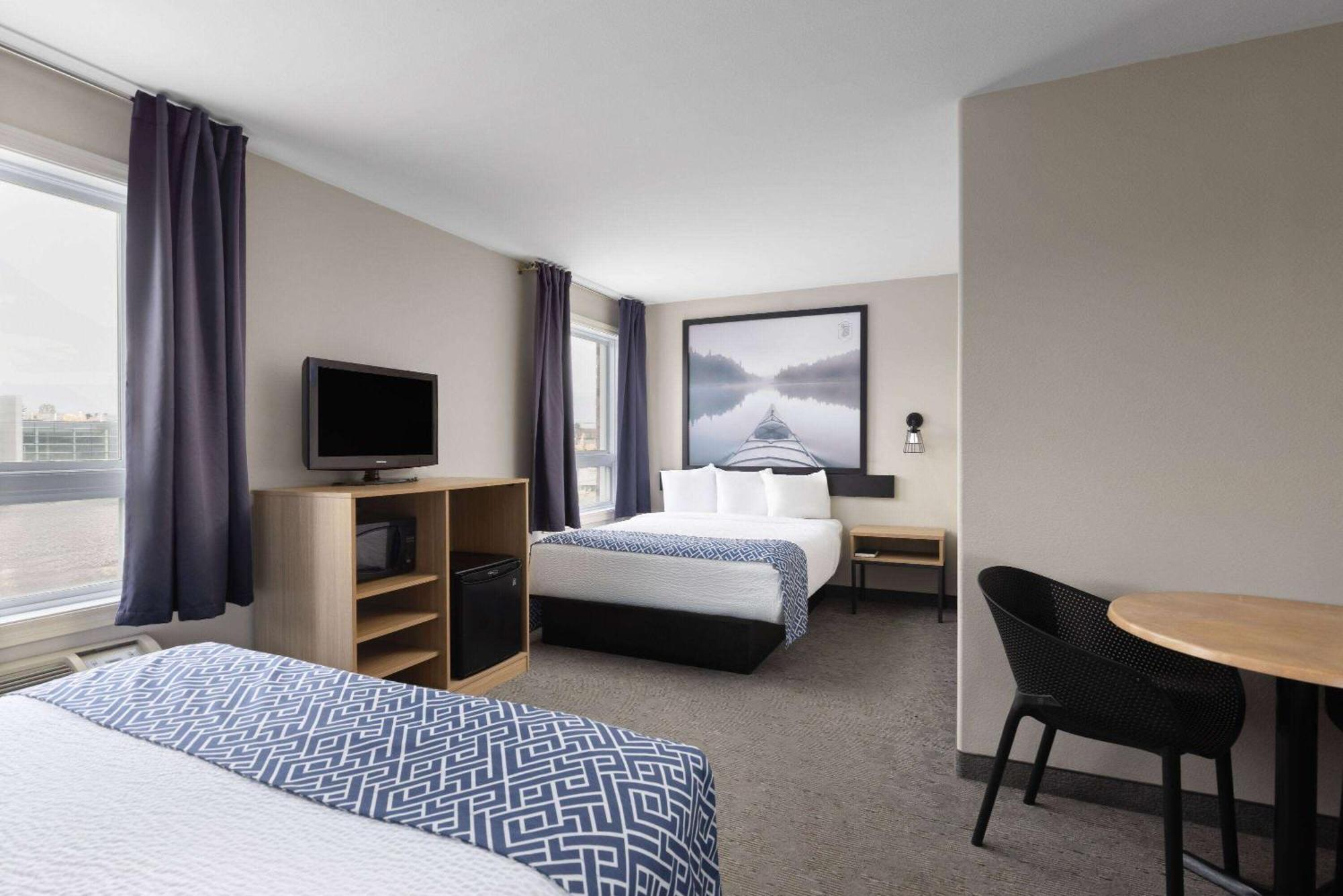 Super 8 By Wyndham St-Jerome Hotell Saint-Jerome Eksteriør bilde