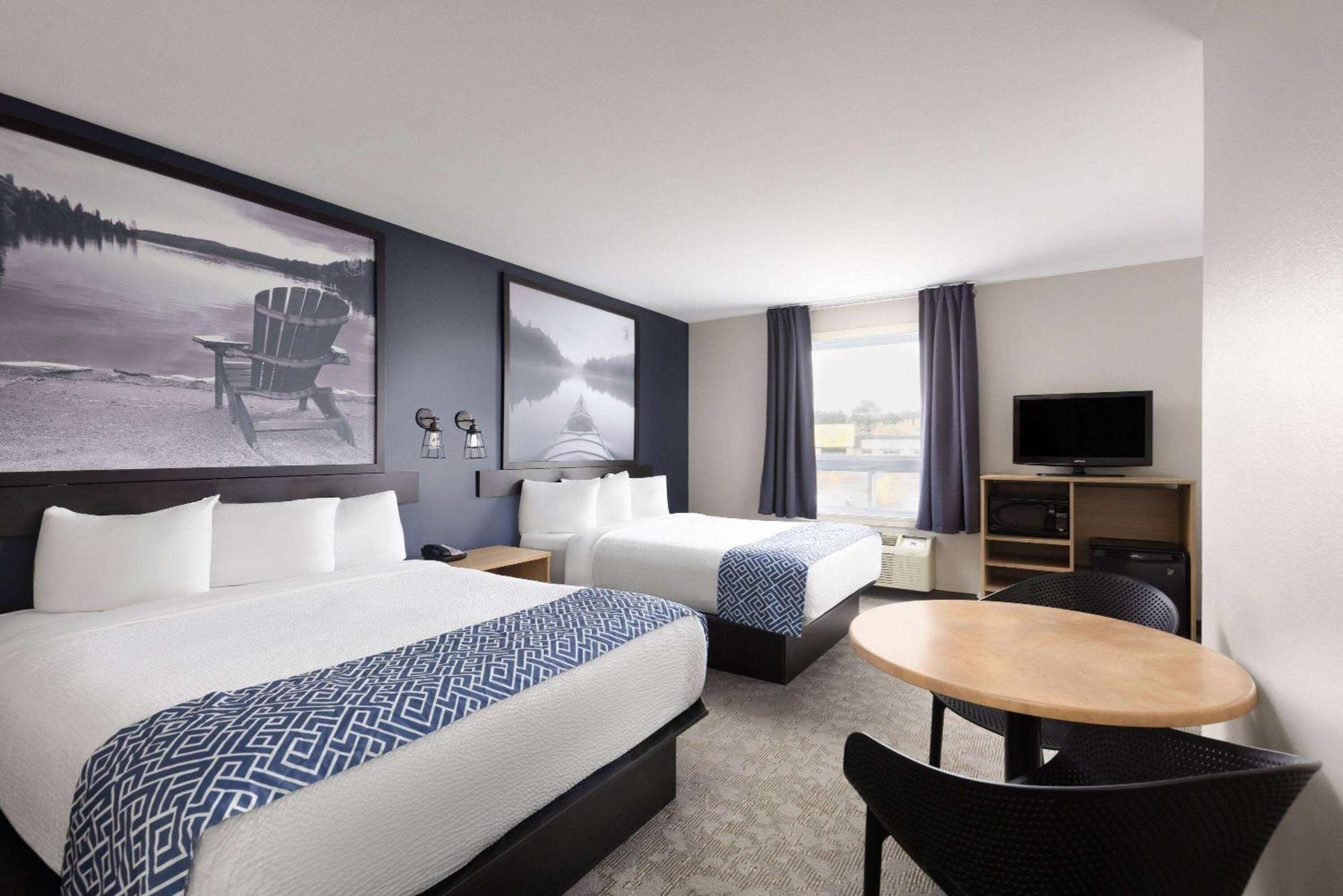 Super 8 By Wyndham St-Jerome Hotell Saint-Jerome Eksteriør bilde